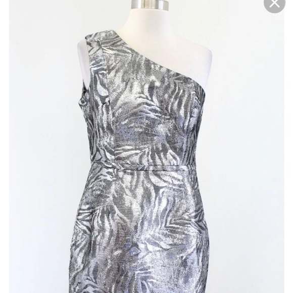 Calvin Klein Silver Metallic Jacquard One Shoulder Sheath Cocktail Dress NWT 14 - Picture 1 of 7